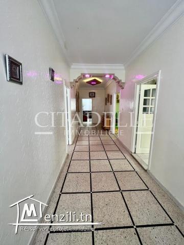 à vendre un superbe complexe à kelibia