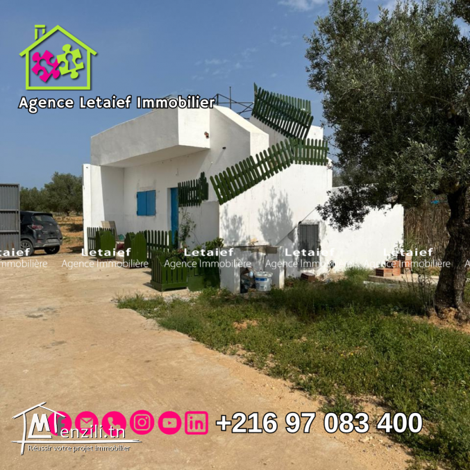 une ferme a Foukaia chat Meriem de 1738 m²