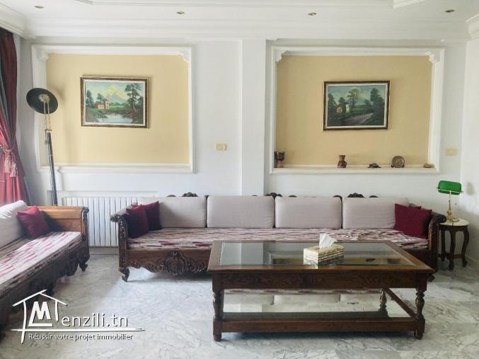 La marsa Haut de Villa Meublée S+3