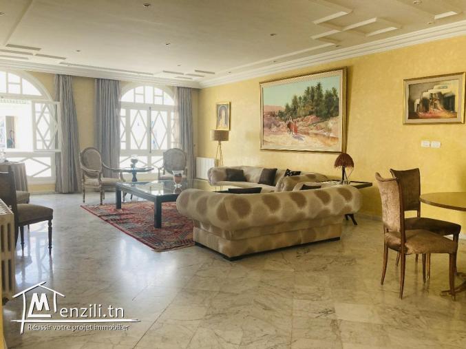 Sidi Bou Said haut de maison S+4 au calme