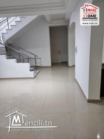 Villa Ghamza à Vendre à Borj Cedria