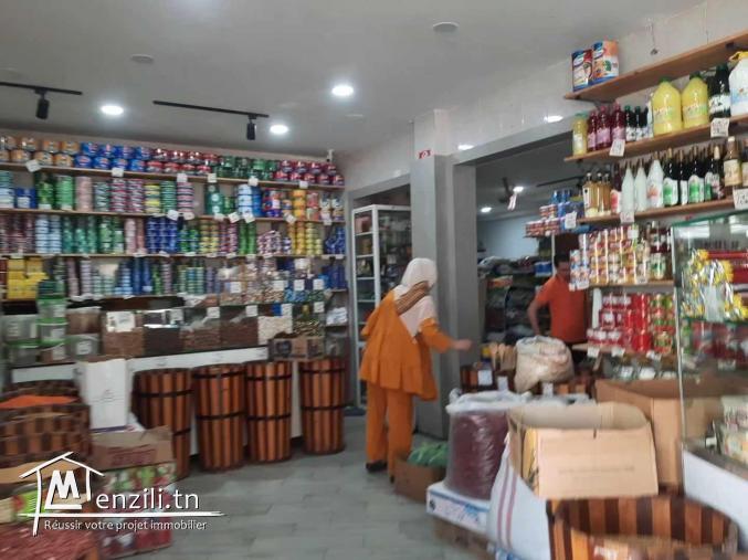 Etage d'immeuble en centreville à vendre 3en1