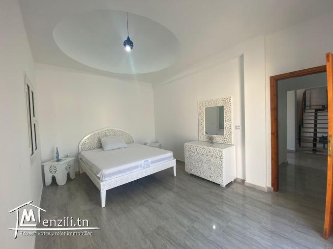 Une belle vila s+3 avec piscine