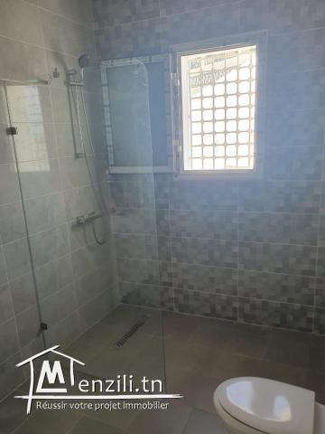 Etage de villa de haut standing à Riadh Andalous