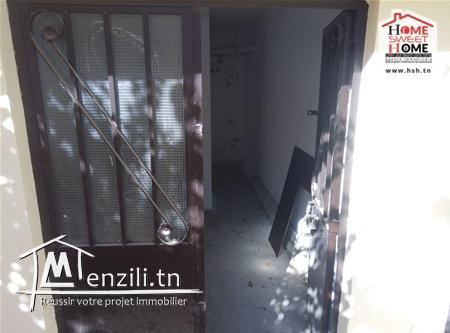 Dépôt Damien à Louer à Cité les palmeraies