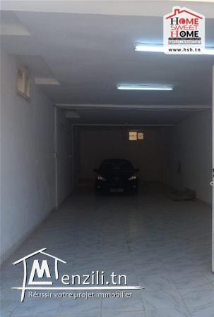 Dépôt Dominique à Louer à L'Aouina