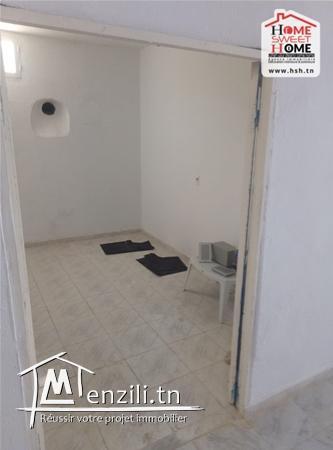 Dépôt Dominique à Louer à L'Aouina