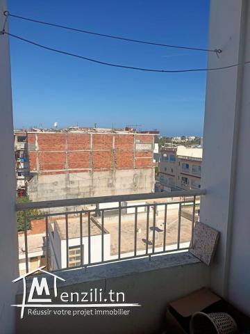 Studio S+2 au 4e étage de l'Avenue du Combattant Suprême