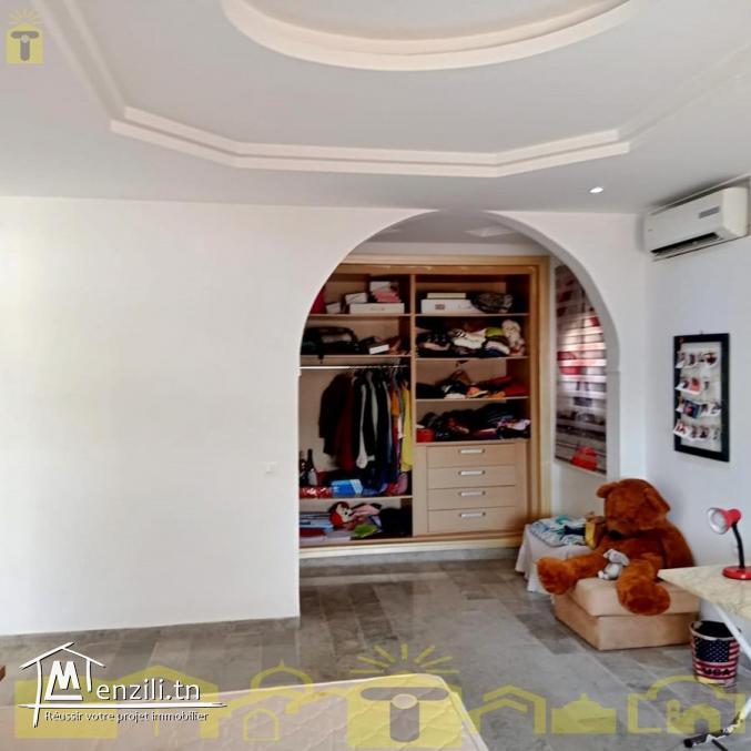 belle villa style duplex à hammamet