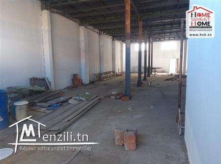 Dépôt Romain à Louer à Bhar Lazreg