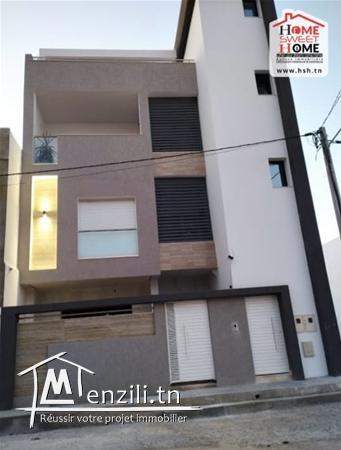 Immeuble Matteo à Vendre à Bhar Lazreg