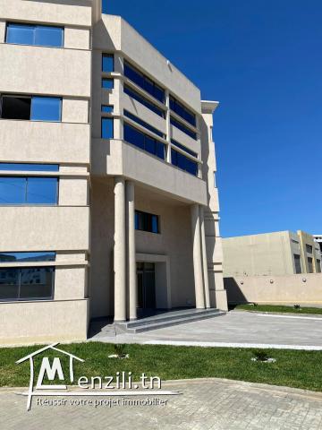 Location d'un Open Space de 700 m² au Lac 3