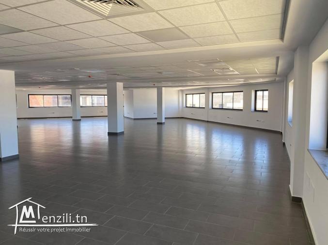 Location d'un Open Space de 700 m² au Lac 3