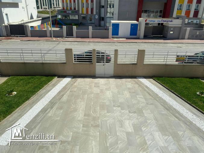 Location d'un Open Space de 700 m² au Lac 3