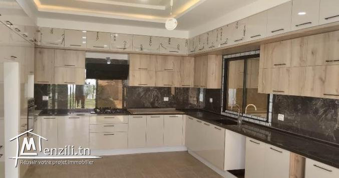 V376 Villa LYNDA EL MONCHAR VILLA