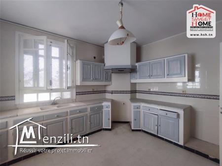 Immeuble Edgar à Louer à Ain Zaghouan Sud