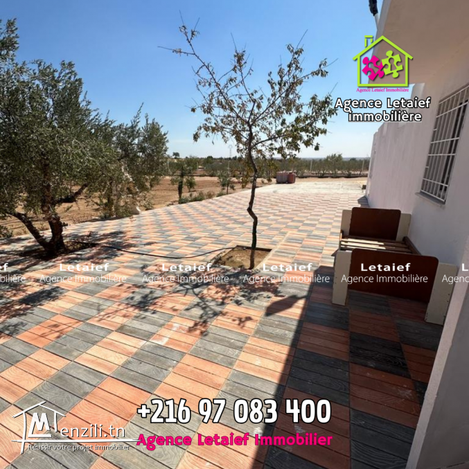 une ferme à Kala Kbira de 5560 m²