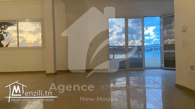 Appartement avec un belle vue sur mer à louer