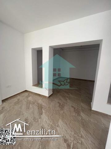 Villa pieds dans l'eau à vendre