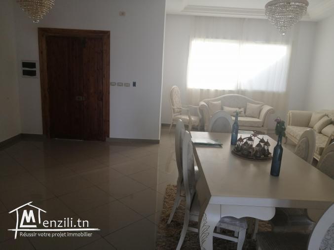 A vendre Un très beau étage de villa