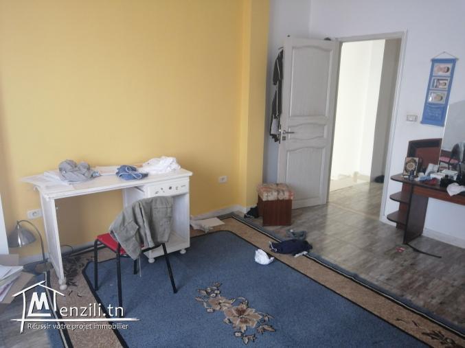 A vendre Un très beau étage de villa