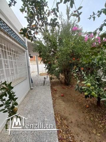 Villa s+2 avec studio à Rades cité med ali