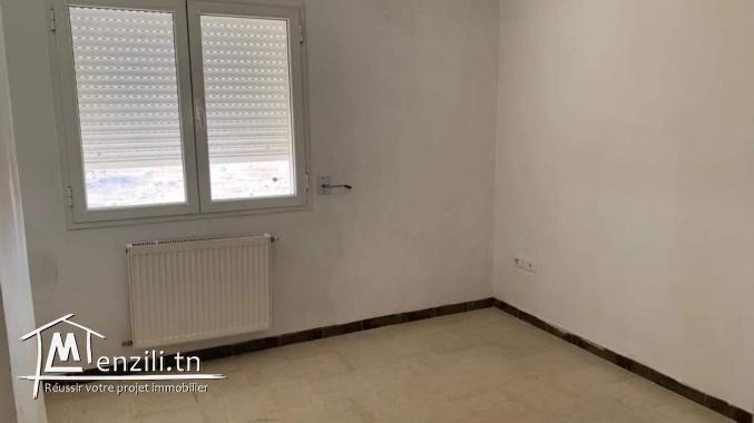 A LOUER à Medina Jedida 3 proche de toute commodités.