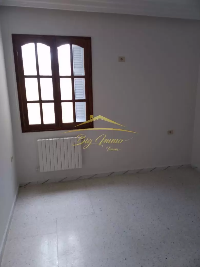 Joli Rdc À Louer À Bouhsina