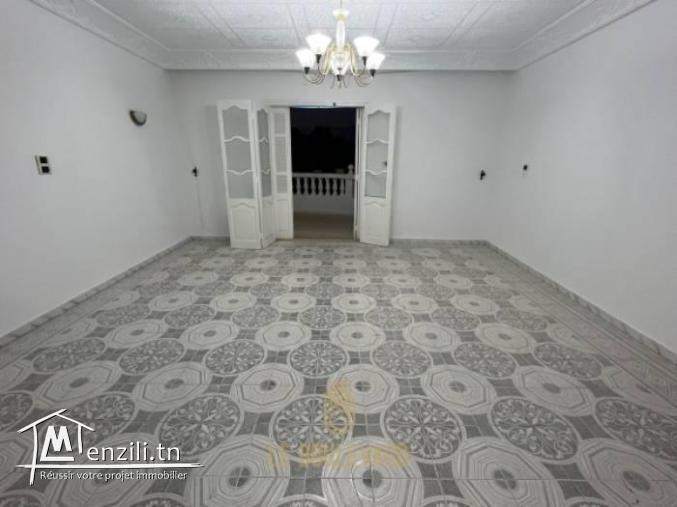 A louer Etage de villa S3 à Jasmin Nabeul