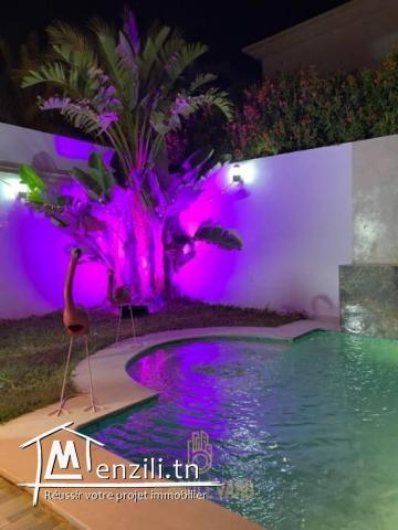 Villa duplex S4 avec piscine à Hammamet Nord