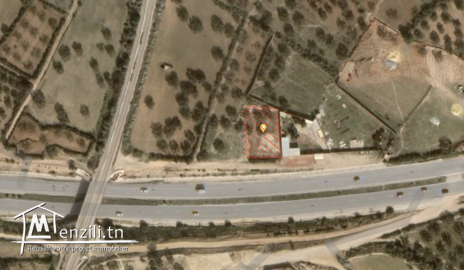 Terrain à Kalaa Sghira, sur la route de Sahloul, d'une superficie de 705 mètres carrés
