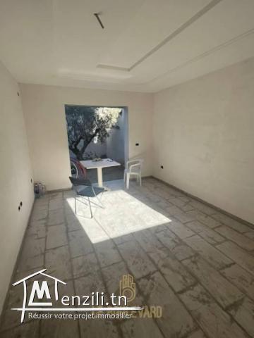 A vendre Villa duplex S4 inachevée à Hammamet Nord