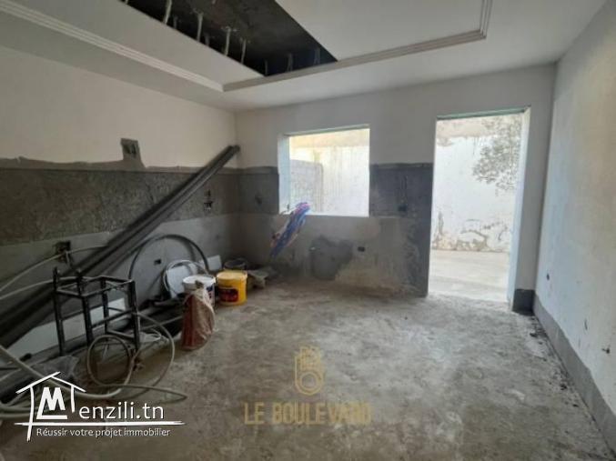 A vendre Villa duplex S4 inachevée à Hammamet Nord