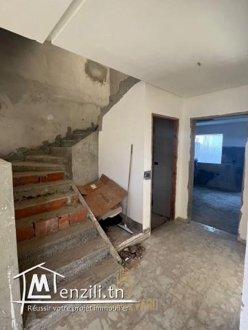 A Vendre Villa S+4 Située à Hammamet Nord