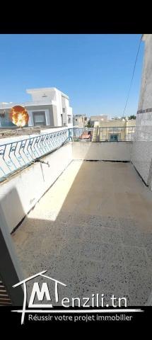 Maison au 2ème niveau