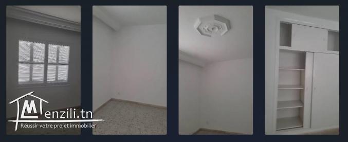 A vendre un spacieux appartement à Megrine