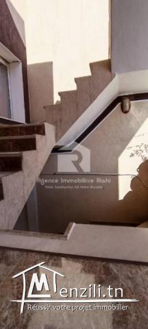 À vendre Maison R1 avec un  garage à cité errayhane Hay ezzhour Sousse