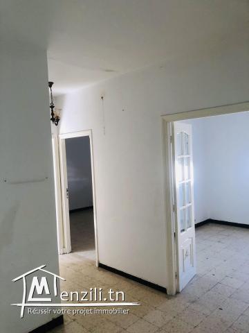 A vendre un appartement s+2 3eme étage