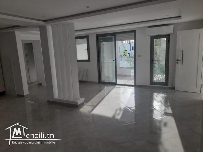 S2 avec terrasse à La Marsa MAL0625