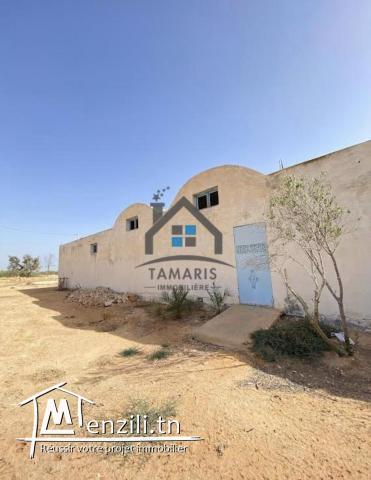 Une grande ferme à vendre