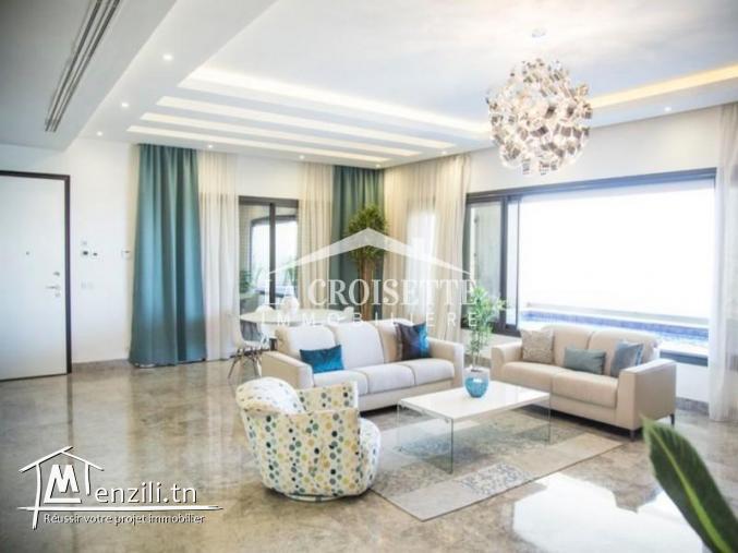 Penthouse S3 meublé au Lac2 MAL0376