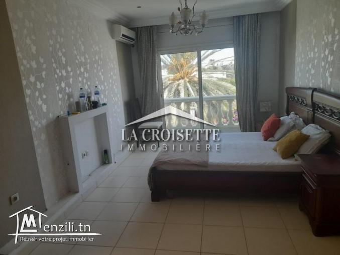 Triplex S6 avec piscine à Gammarth MTRL0080