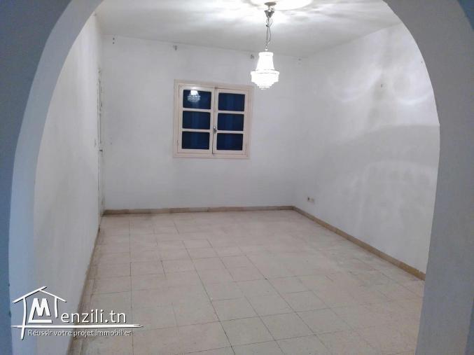 Appartement charmant 4 pièces à el Mourouj3