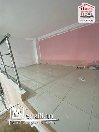 Local Johnny à Vendre à Ain Zaghouan Nord