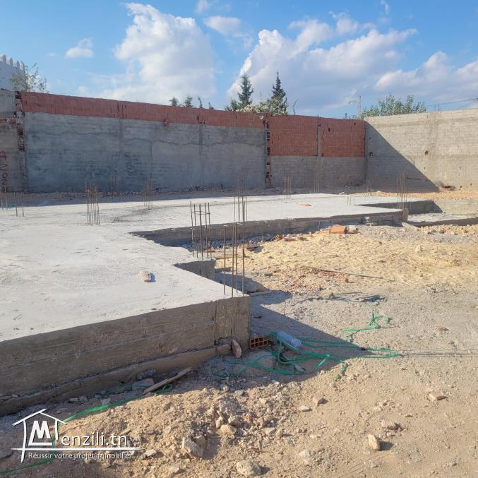 Vend terrain maison à finir