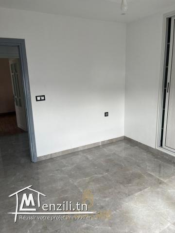 A Louer Etage De Villa S+3 à Sidi Achour, Nabeul