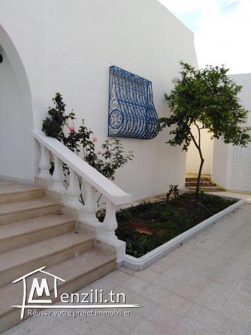 Villa avec studio et garage