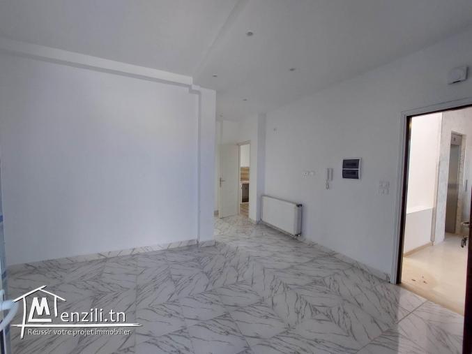 Bureaux S+1/S+2 à Hammam lif