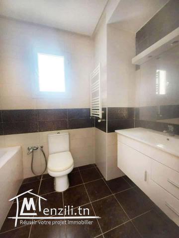 A vendre joli appartement S3 à El Menzeh 9