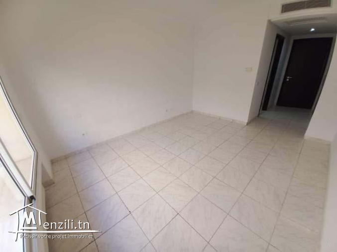 A vendre joli appartement S3 à El Menzeh 9